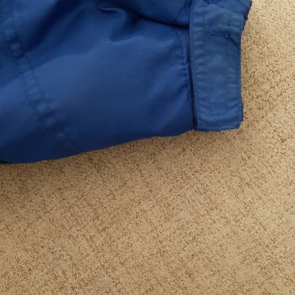 COLUMBIA SPORWEAR COMPANY BOYS COAT.SZ::3T HOODIE DETACHABLE. VERY NICE. VERY GO - Picture 6 of 7